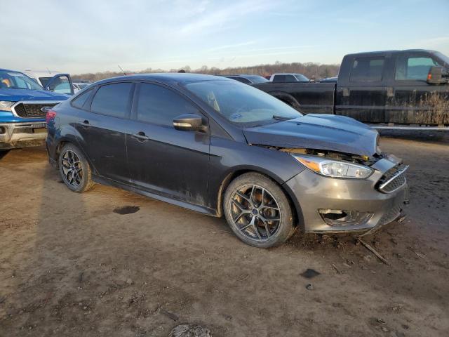 1FADP3FE8FL323825 - 2015 FORD FOCUS SE GRAY photo 4