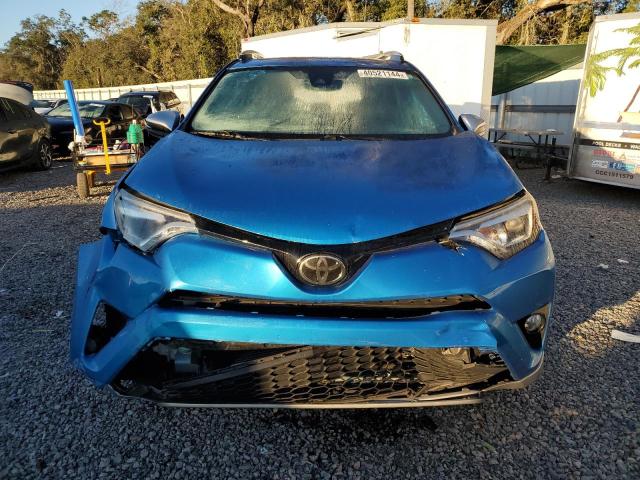 2T3NFREV7JW464512 - 2018 TOYOTA RAV4 SE BLUE photo 5