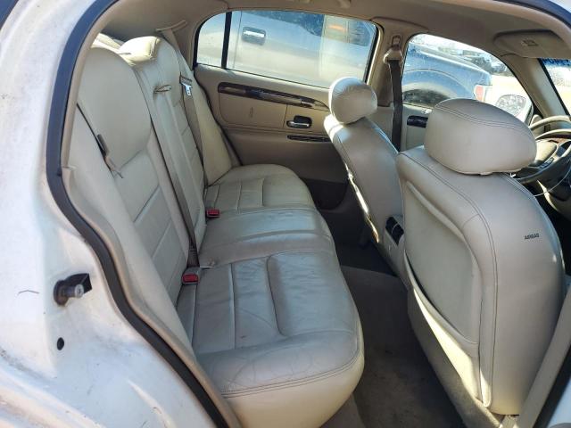 1LNHM81W0YY896205 - 2000 LINCOLN TOWN CAR EXECUTIVE WHITE photo 10