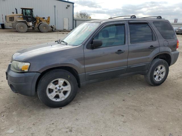 1FMYU03155KA95528 - 2005 FORD ESCAPE XLT GRAY photo 1