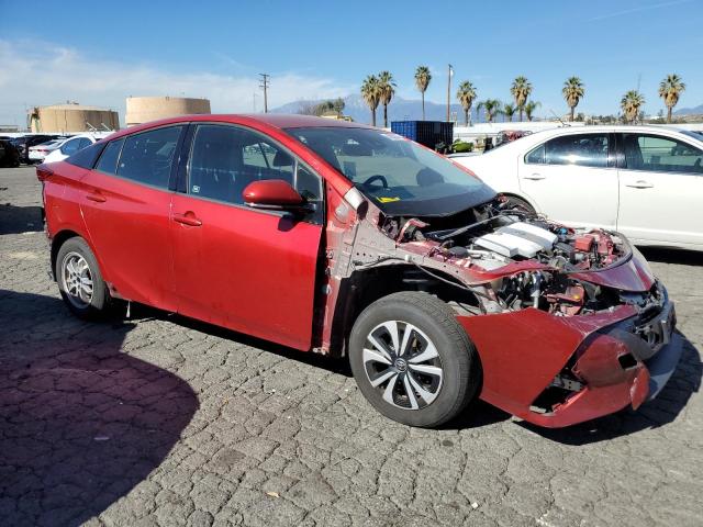 JTDKARFP2K3116199 - 2019 TOYOTA PRIUS PRIM RED photo 4