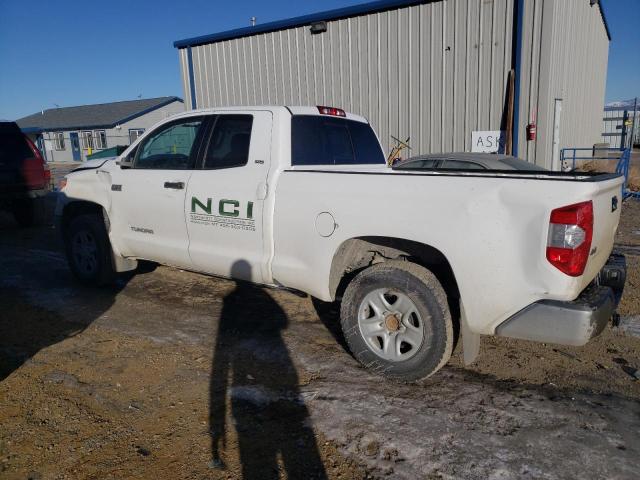 5TFUY5F1XHX657804 - 2017 TOYOTA TUNDRA DOUBLE CAB SR/SR5 WHITE photo 2