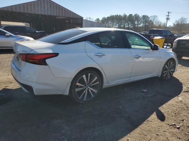 1N4BL4FV4KC110695 - 2019 NISSAN ALTIMA PLATINUM WHITE photo 3