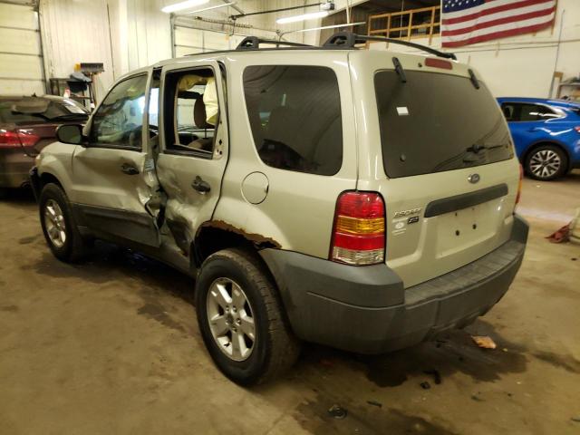 1FMCU93155KA16938 - 2005 FORD ESCAPE XLT GOLD photo 2