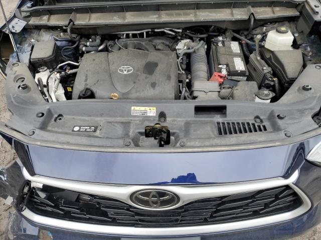 5TDGZRBH8MS108137 - 2021 TOYOTA HIGHLANDER XLE BLUE photo 12