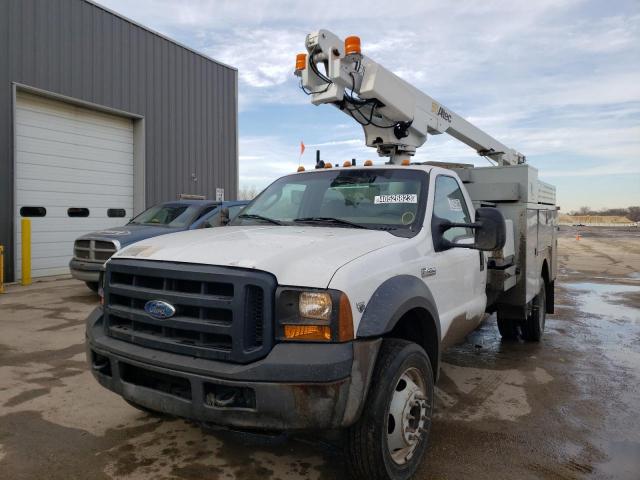 1FDXF46Y47EA36946 - 2007 FORD F450 SUPER DUTY WHITE photo 1