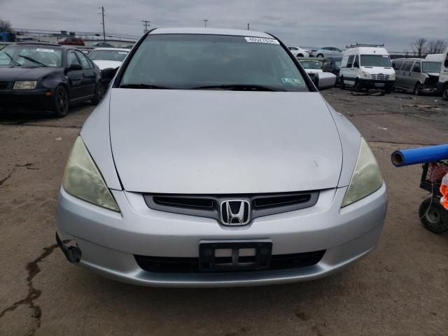 1HGCM56455L000902 - 2005 HONDA ACCORD LX SILVER photo 5