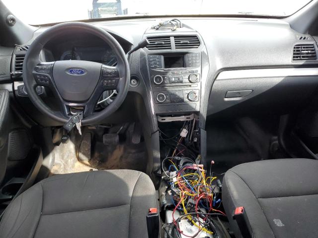 1FM5K8AT7JGC76932 - 2018 FORD EXPLORER POLICE INTERCEPTOR SILVER photo 8