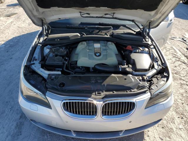 WBANB33575CN67480 - 2005 BMW 545 I SILVER photo 11