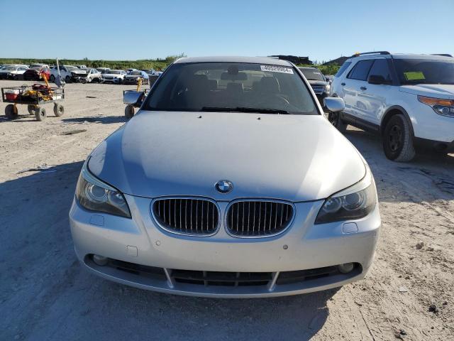 WBANB33575CN67480 - 2005 BMW 545 I SILVER photo 5