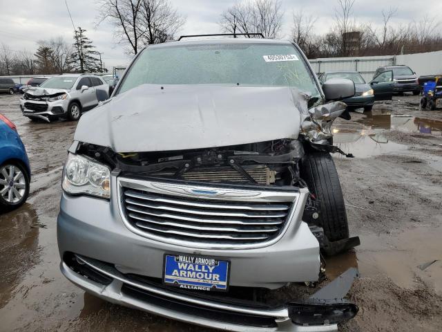 2C4RC1BGXGR229817 - 2016 CHRYSLER TOWN & COU TOURING 银色 照片 5