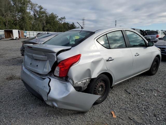 3N1CN7AP1KL851686 - 2019 NISSAN VERSA S SILVER photo 3