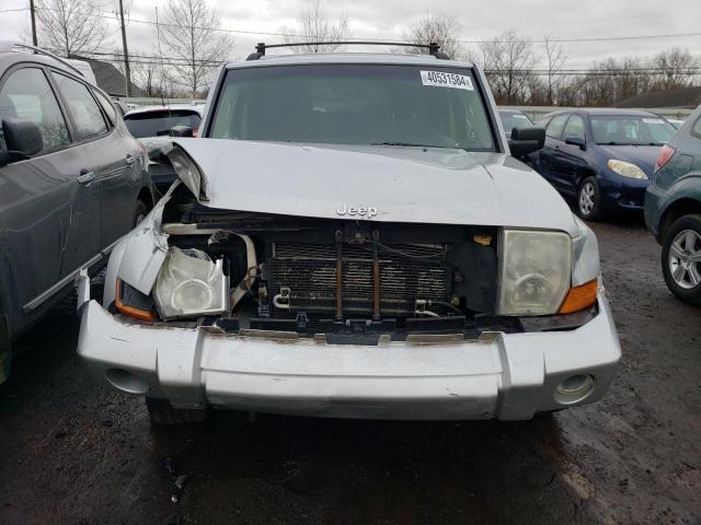 1J8HG48P27C672652 - 2007 JEEP COMMANDER SILVER photo 5