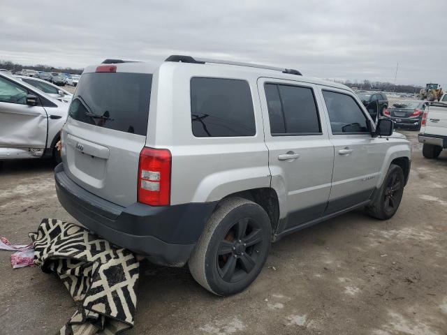 1C4NJPFB9DD158629 - 2013 JEEP PATRIOT LATITUDE SILVER photo 3