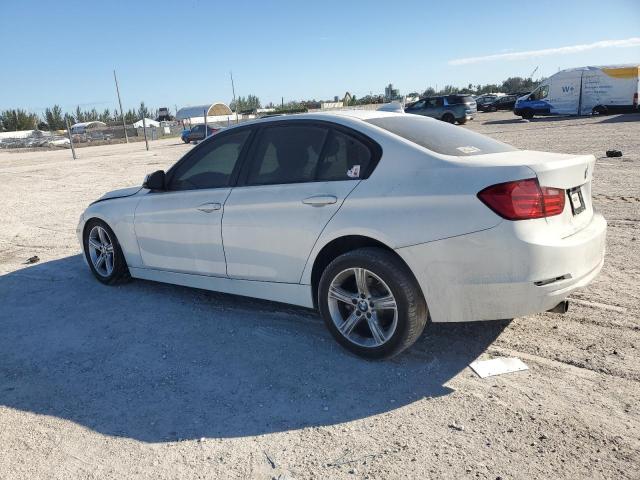 WBA3B1G55FNT07235 - 2015 BMW 320 I WHITE photo 2