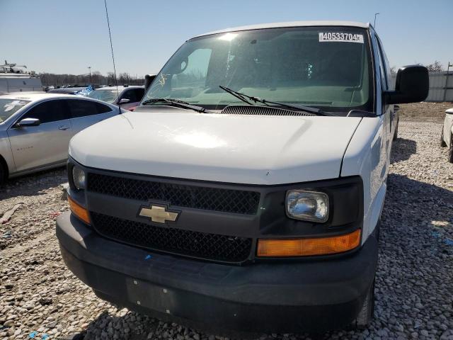 1GCWGFCA8D1191700 - 2013 CHEVROLET EXPRESS G2 WHITE photo 5