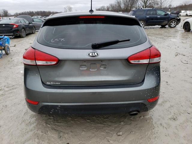 KNAFK5A82G5636578 - 2016 KIA FORTE LX GRAY photo 6