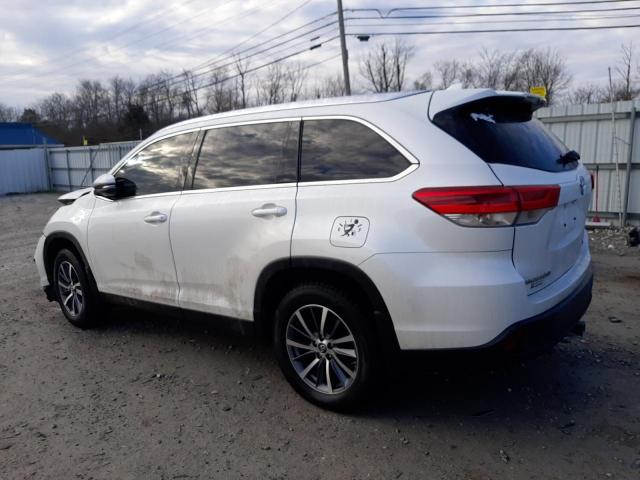 5TDJZRFH1KS568513 - 2019 TOYOTA HIGHLANDER SE WHITE photo 2