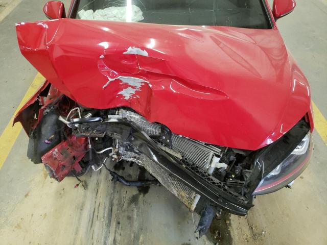 3VW547AU3HM019653 - 2017 VOLKSWAGEN GTI SPORT RED photo 11