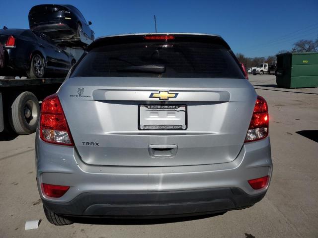 3GNCJKSB3HL234742 - 2017 CHEVROLET TRAX LS SILVER photo 6