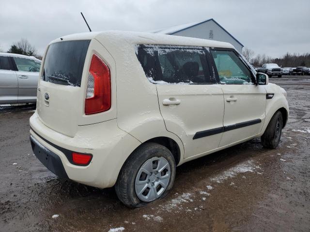 KNDJT2A53D7516156 - 2013 KIA SOUL WHITE photo 3