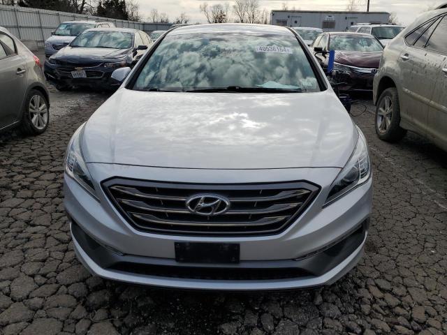 5NPE34AF2FH091128 - 2015 HYUNDAI SONATA SPORT SILVER photo 5