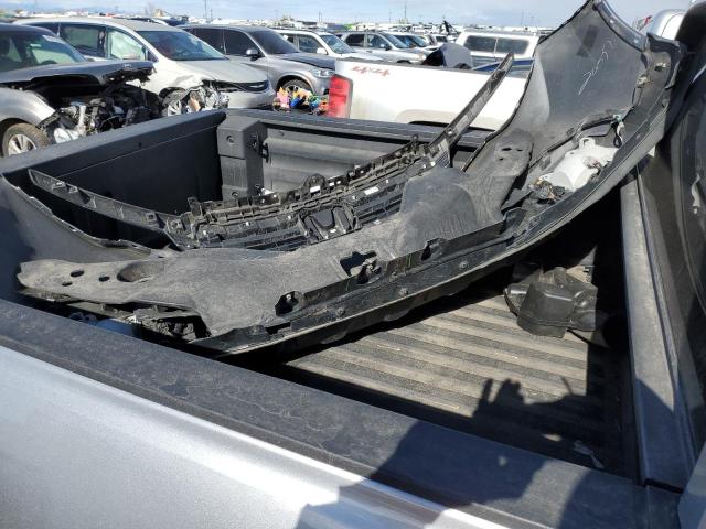 5FPYK3F50HB022781 - 2017 HONDA RIDGELINE SILVER photo 12