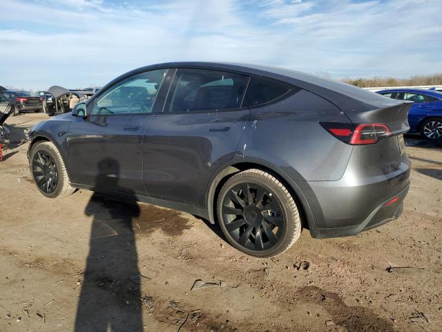 5YJYGDEE6MF285935 - 2021 TESLA MODEL Y GRAY photo 2