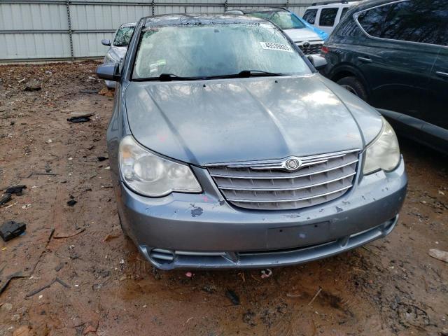 1C3CC5FB2AN230982 - 2010 CHRYSLER SEBRING LIMITED SILVER photo 5