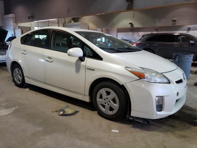 JTDKN3DU2B5364838 - 2011 TOYOTA PRIUS WHITE photo 4