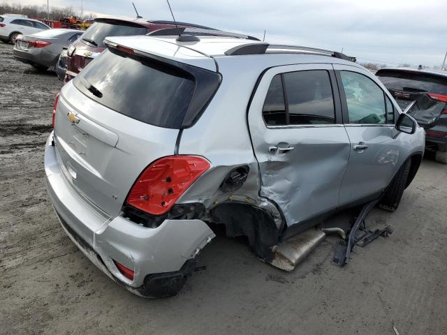 KL7CJLSB4LB008246 - 2020 CHEVROLET TRAX 1LT SILVER photo 3