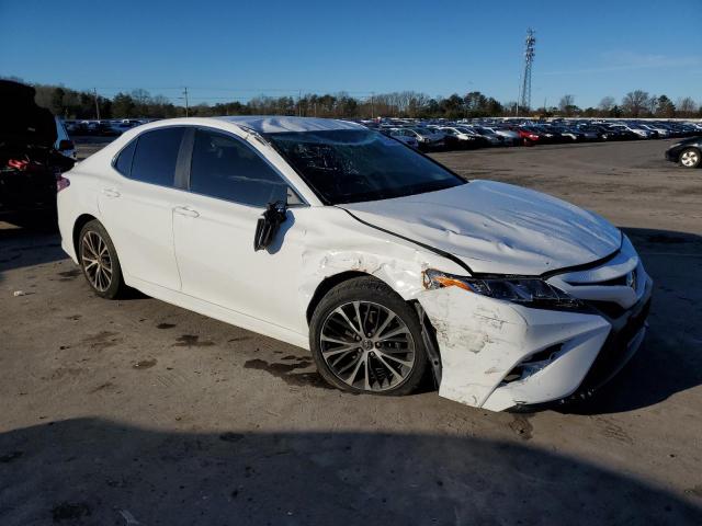 4T1G11AK3LU348692 - 2020 TOYOTA CAMRY SE WHITE photo 4