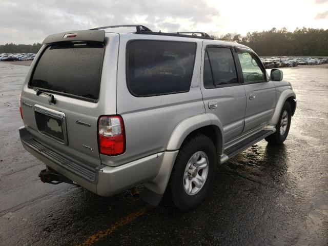 JT3GN87R020224444 - 2002 TOYOTA 4RUNNER LIMITED SILVER photo 3