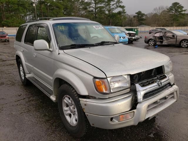 JT3GN87R020224444 - 2002 TOYOTA 4RUNNER LIMITED SILVER photo 4