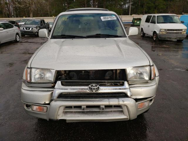 JT3GN87R020224444 - 2002 TOYOTA 4RUNNER LIMITED SILVER photo 5