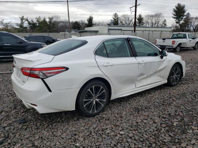 4T1B11HK2KU780012 - 2019 TOYOTA CAMRY L WHITE photo 3