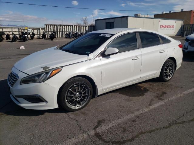 5NPE24AF4FH241792 - 2015 HYUNDAI SONATA SE WHITE photo 1