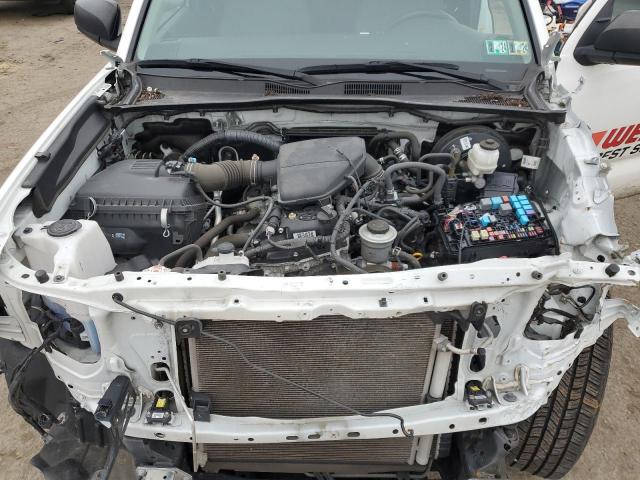 5TFRX5GN3KX163446 - 2019 TOYOTA TACOMA ACCESS CAB WHITE photo 11