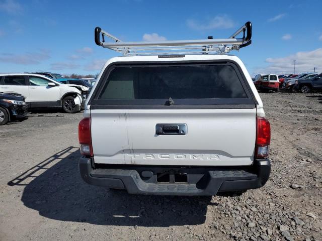 5TFRX5GN3KX163446 - 2019 TOYOTA TACOMA ACCESS CAB WHITE photo 6