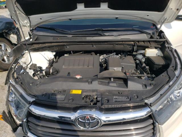 5TDKKRFH0GS157975 - 2016 TOYOTA HIGHLANDER XLE WHITE photo 12