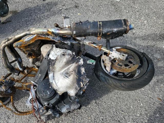 JS1GW71A662102875 - 2006 SUZUKI GSX1300 R BURN photo 5