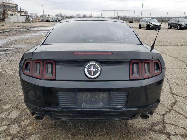 1ZVBP8AM3E5226206 - 2014 FORD MUSTANG BLACK photo 6