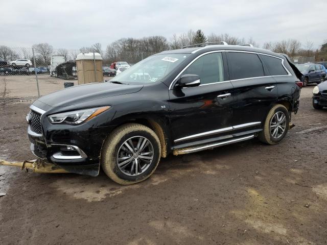 2020 INFINITI QX60 LUXE, 