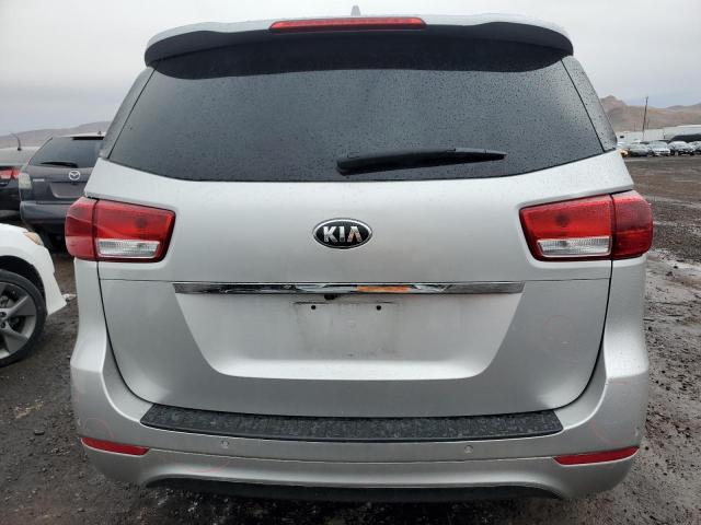 KNDMC5C13G6186392 - 2016 KIA SEDONA EX SILVER photo 6