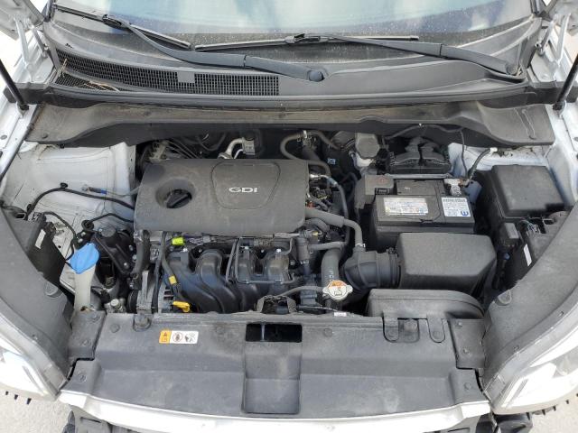 KNDJN2A27K7696920 - 2019 KIA SOUL SILVER photo 11