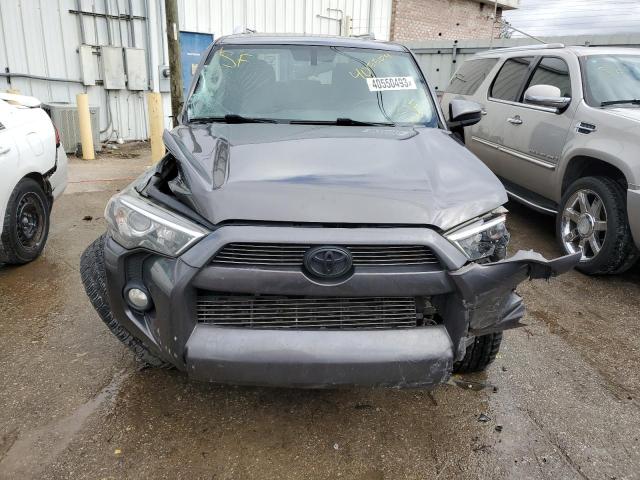 JTEBU5JRXF5270237 - 2015 TOYOTA 4RUNNER SR5 GRAY photo 5