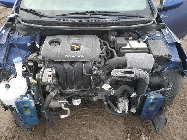 3KPFK4A76JE273122 - 2018 KIA FORTE LX BLUE photo 11