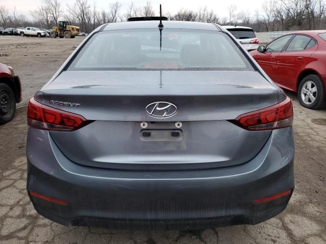 3KPC24A31JE022525 - 2018 HYUNDAI ACCENT SE GRAY photo 6