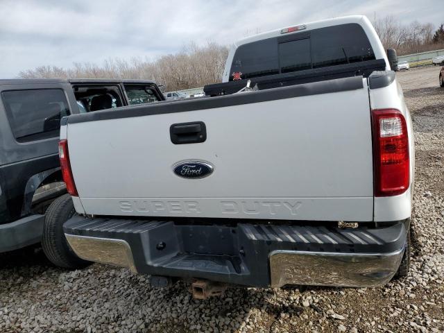 1FTSX21RX8EB63847 - 2008 FORD F250 SUPER DUTY WHITE photo 6