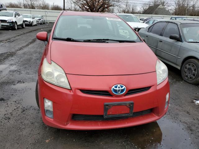 JTDKN3DU0A0052013 - 2010 TOYOTA PRIUS RED photo 5